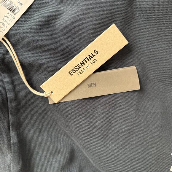 NWT FEAR OF GOD ESSENTIALS BLACK HEAVY T-SHIRT - Picture 5 of 8